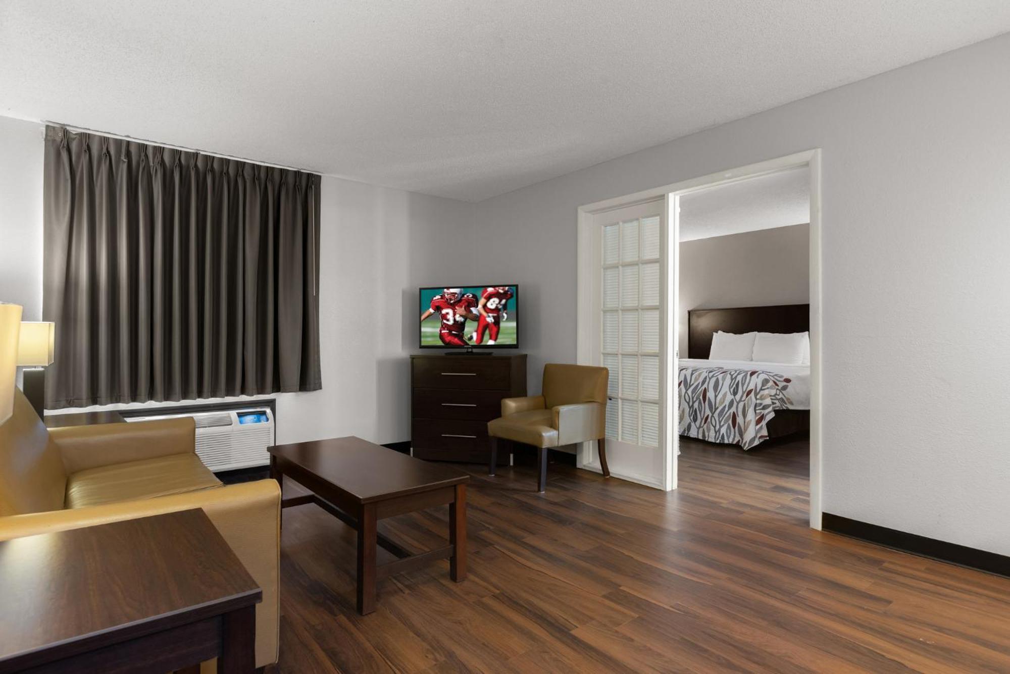Red Roof Inn & Suites Savannah Airport Pooler Zewnętrze zdjęcie