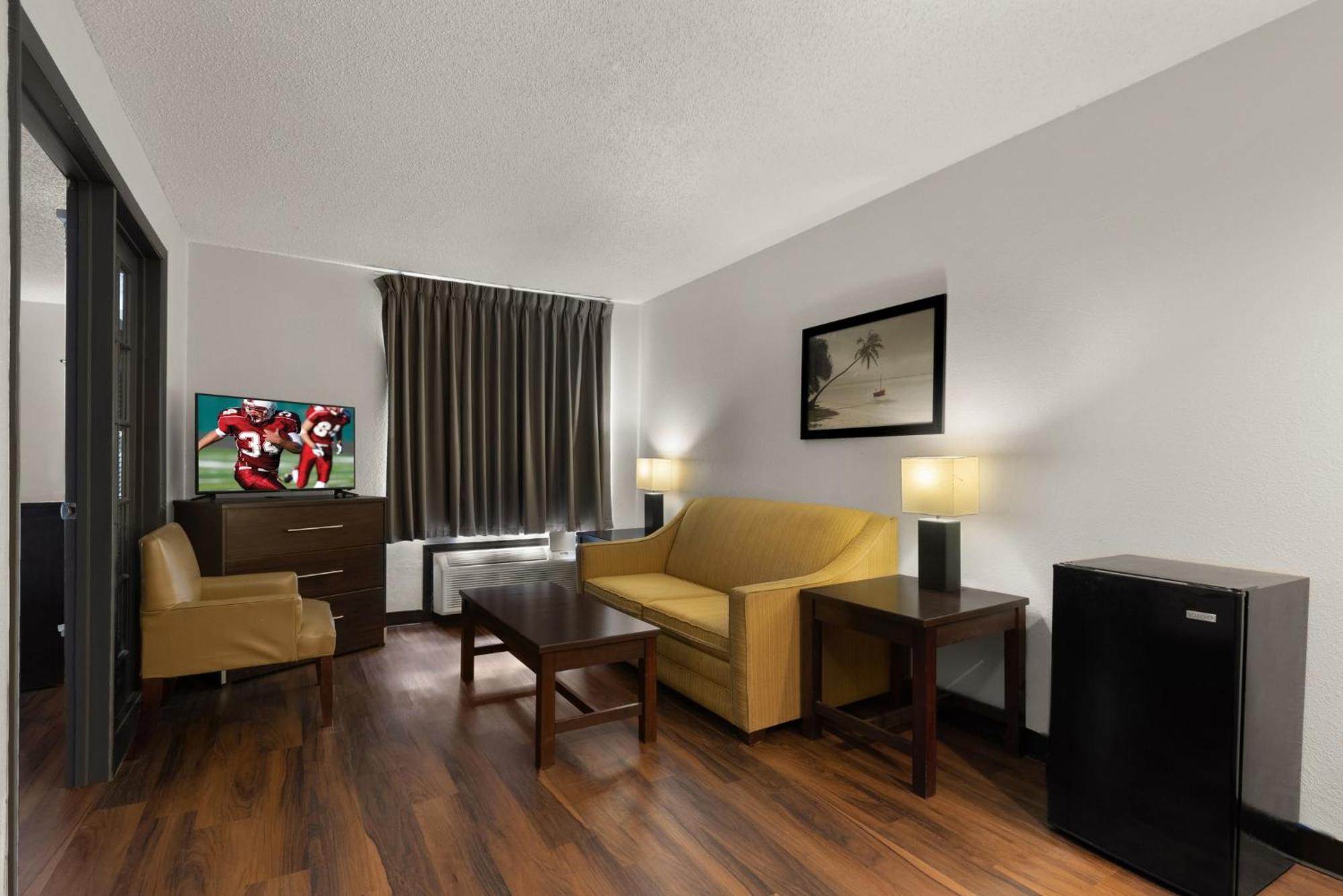 Red Roof Inn & Suites Savannah Airport Pooler Zewnętrze zdjęcie