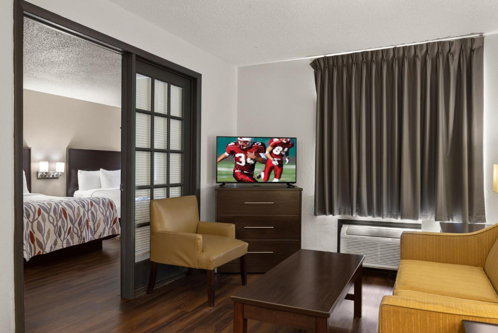 Red Roof Inn & Suites Savannah Airport Pooler Zewnętrze zdjęcie