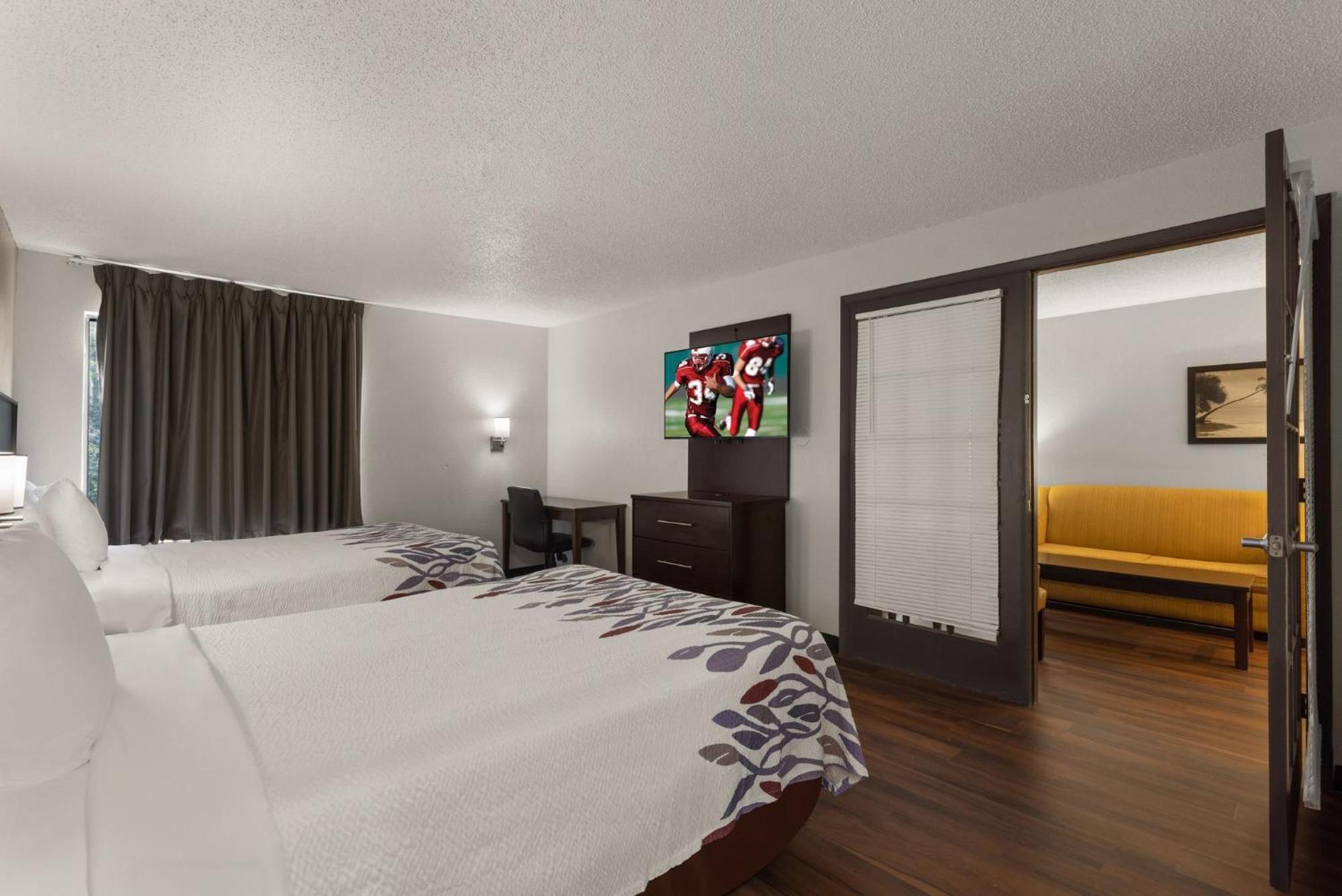 Red Roof Inn & Suites Savannah Airport Pooler Zewnętrze zdjęcie