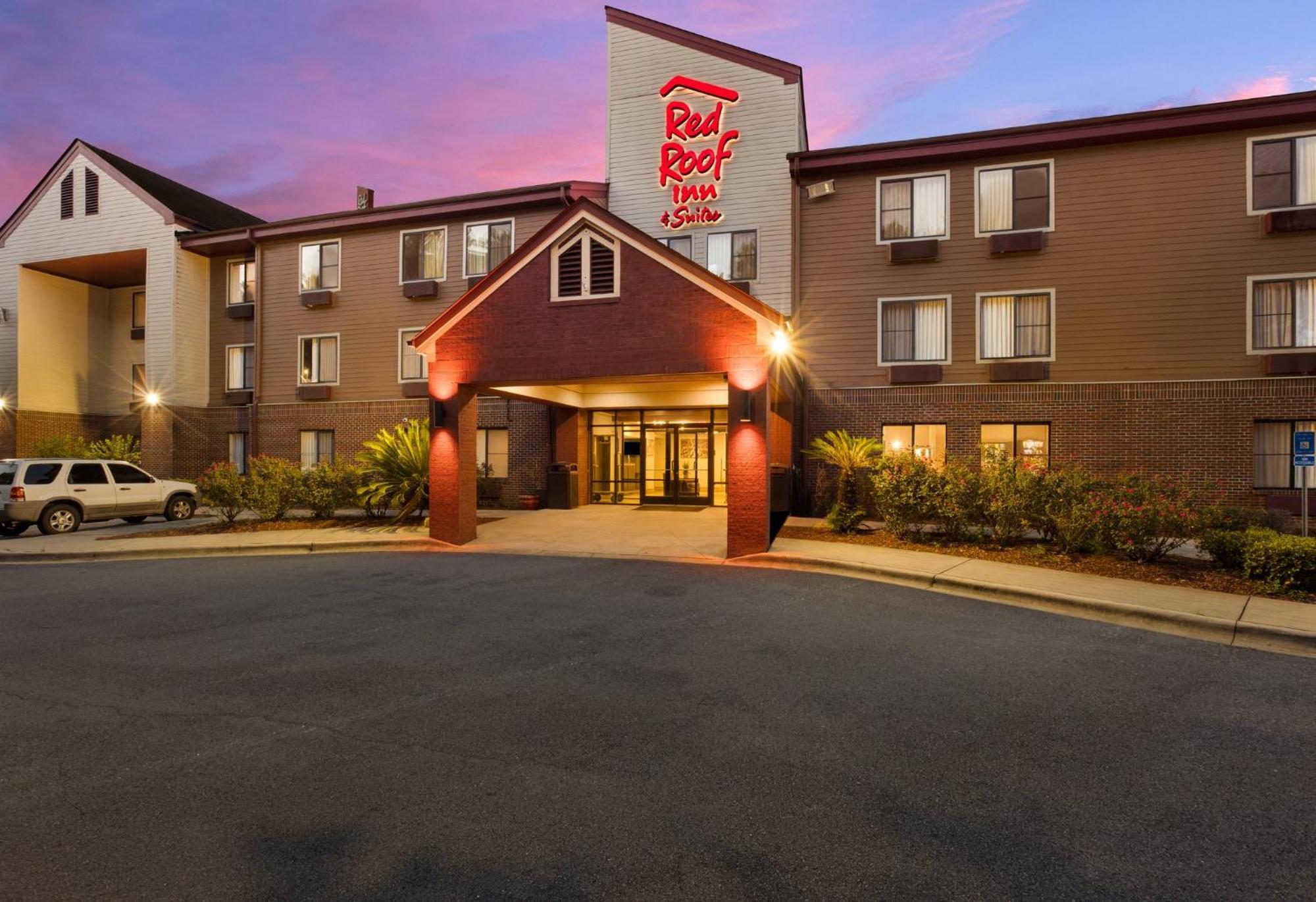 Red Roof Inn & Suites Savannah Airport Pooler Zewnętrze zdjęcie