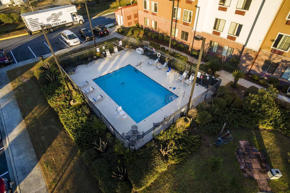 Red Roof Inn & Suites Savannah Airport Pooler Zewnętrze zdjęcie